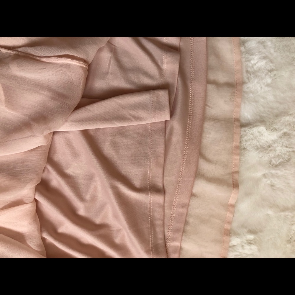 Pale Pink Ruffled Dress. - Picture 7 of 7